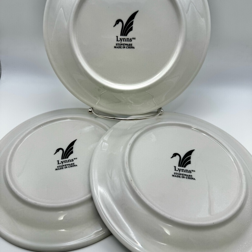 Christmas Tree Salad Dessert Plates set of 3 - Picture 5 of 7